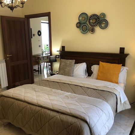 Residence Luigi Vanvitelli Caserta Eksteriør billede